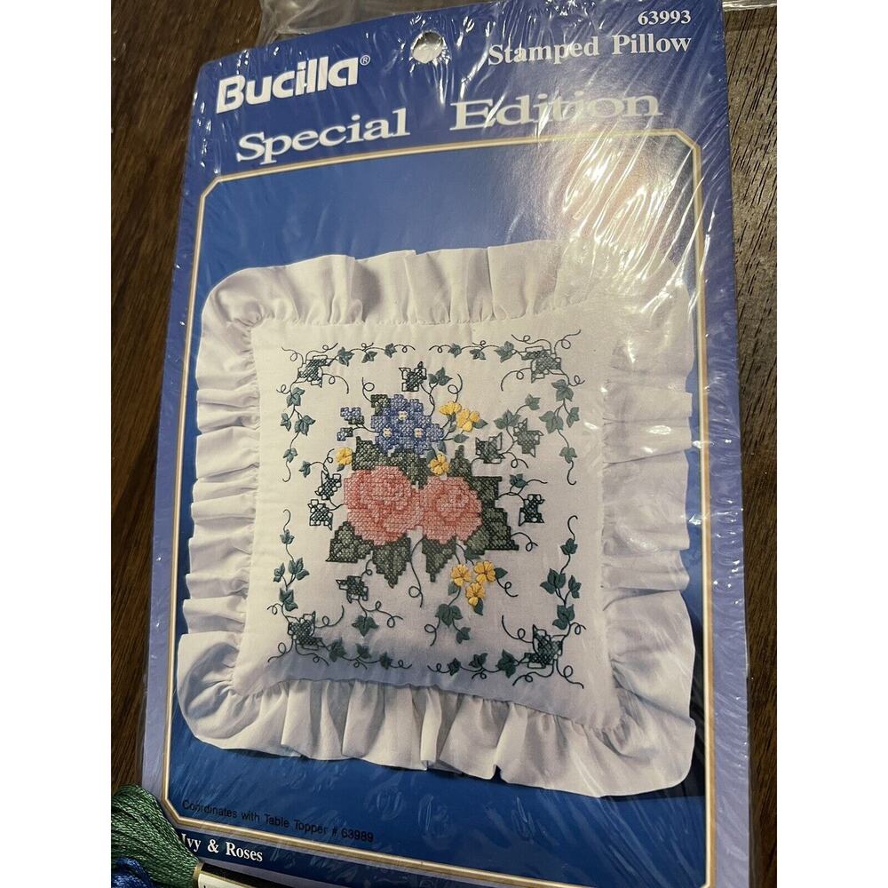 Bucilla Special Edition IVY & ROSES Stamped Pillow Kit 63993 Vintage 1993 OP